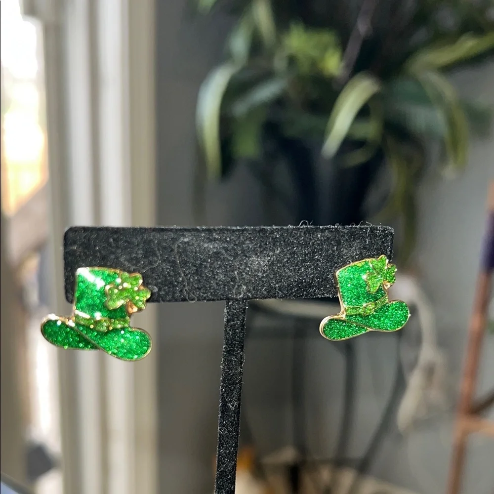Green Glitter St. Patrick's Day Top Hat Stud Earrings